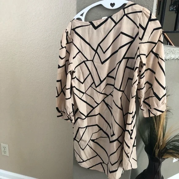 A’gaci A’gaci A’gaci dress Size Medium - Picture 3 of 3